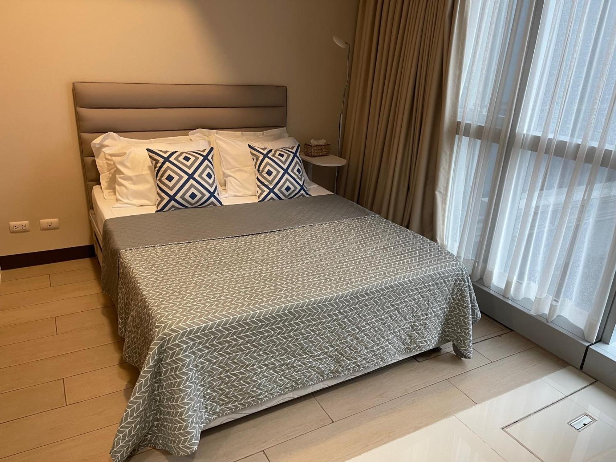 1 Bedroom Condo Uptown Parksuites Bgc, High Floor, Morning Sun Manilla Buitenkant foto